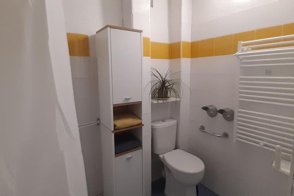 Bielle, Grand Appartement 38M2, Piscine, 4 Pers, Couchages 160X200 Bagian luar foto