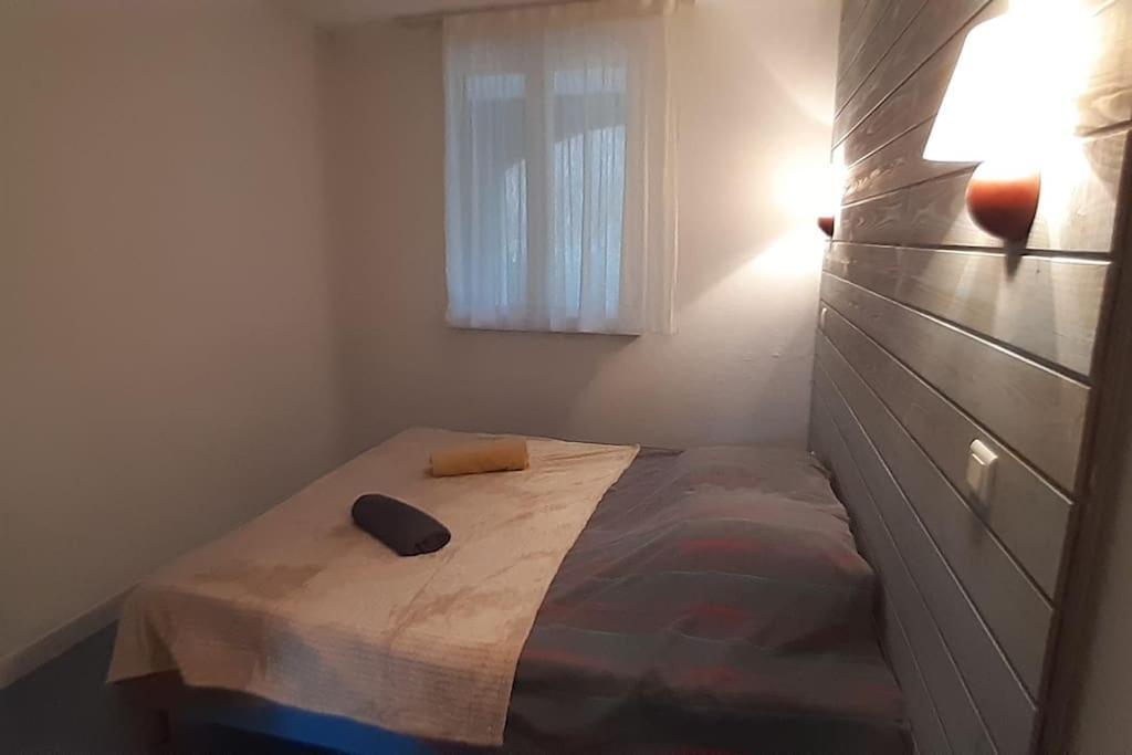 Bielle, Grand Appartement 38M2, Piscine, 4 Pers, Couchages 160X200 Bagian luar foto